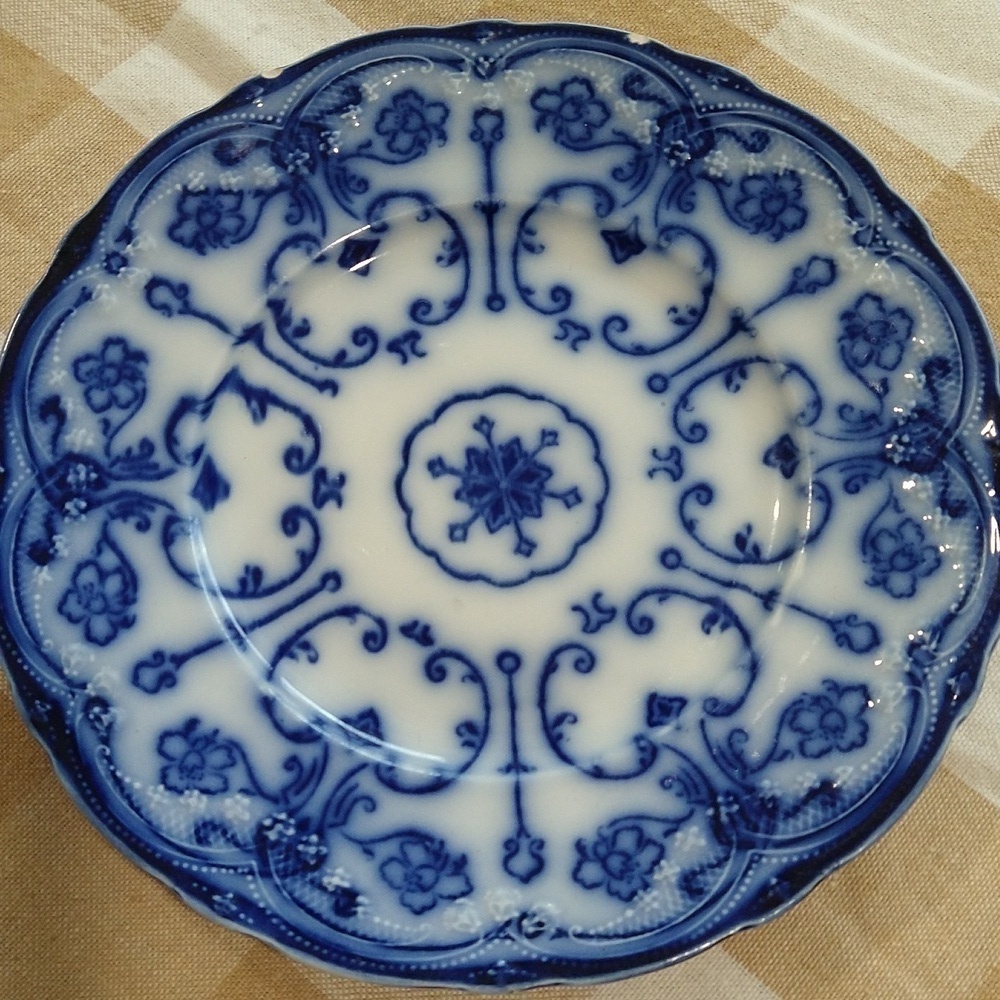 Antique flow blue salad dessert plate semi-porcelain Conway New Wharf   7 "